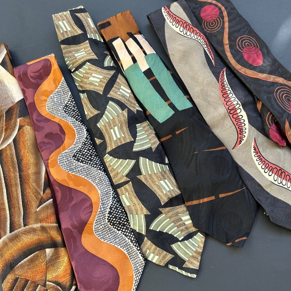 Collection of 6 Vintage Silk Neck Ties
